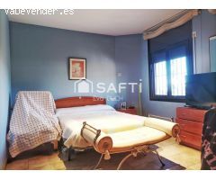 Magnífica casa unifamiliar con piscina en venta en Aiguaviva Parc
