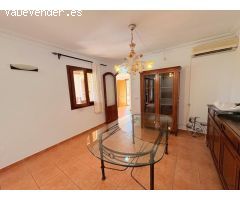 PRECIOSO CHALET ADOSADO CON PISCINA