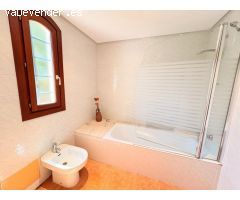 PRECIOSO CHALET ADOSADO CON PISCINA