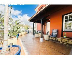 Exclusivo Chalet Adosado en Adeje