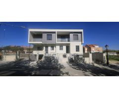 3ª FASE DE CHALETS ADOSADOS DE UNA PLANTA EN CASARRUBUELOS (MADRID)
