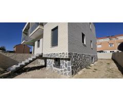 3ª FASE DE CHALETS ADOSADOS DE UNA PLANTA EN CASARRUBUELOS (MADRID)