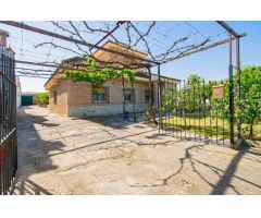 Casa-Chalet en Venta en San Jose De La Rinconada Sevilla