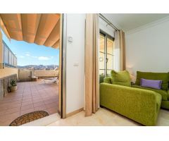 Exceptional Duplex en Residencial Brisas de Puerto Rico – Vivienda Moderna con Gran Terraza