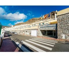 Exceptional Duplex en Residencial Brisas de Puerto Rico – Vivienda Moderna con Gran Terraza