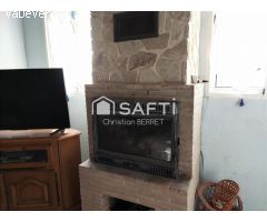 Casa independiente con patio y terraza en Gavarda