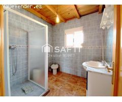Casa independiente con patio y terraza en Gavarda