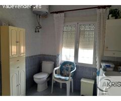 VENTA CHALET QUE OFRECE MUCHAS OPCIONES EN YUNCOS