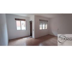 Chalet adosado de 3 dormitorios en Yuncler