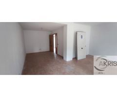 Chalet adosado de 3 dormitorios en Yuncler