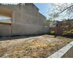 Parcela céntrica en la Cava para construcción de casa