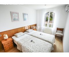 Magnífica villa con vistas al mar y a la montaña