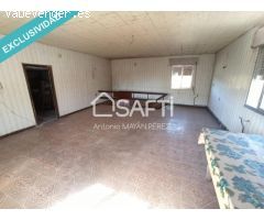 CASA PARA RESTAURAR EN RIANXO