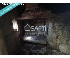 CASA PARA RESTAURAR EN RIANXO