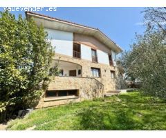 Casa-Chalet en Venta en Murua Álava