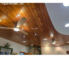 ¡Espectacular chalet en Vilanova de Segrià con una amplia parcela de 19.772 m²!