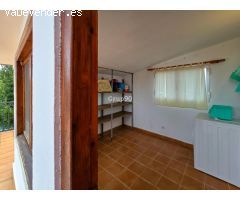 ¡Espectacular chalet en Vilanova de Segrià con una amplia parcela de 19.772 m²!