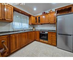 ¡Espectacular chalet en Vilanova de Segrià con una amplia parcela de 19.772 m²!