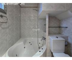 ¡Espectacular chalet en Vilanova de Segrià con una amplia parcela de 19.772 m²!