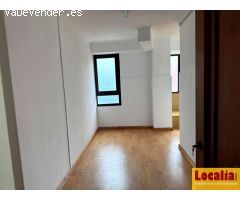 Atractivo y a buen precio local en Santander