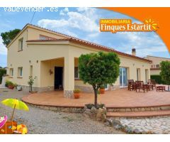Casa-Chalet en Venta en Estartit Girona