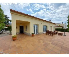Casa-Chalet en Venta en Estartit Girona