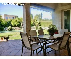 Chalet de Lujo en Villares Altos