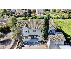 Chalet de Lujo en Villares Altos