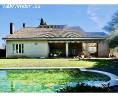 Chalet de Lujo en Villares Altos