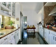 Chalet de Lujo en Villares Altos