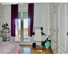 Chalet de Lujo en Villares Altos