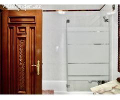Chalet con Piscina en Urbanización Fuentequintillo