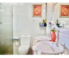 Chalet con Piscina en Urbanización Fuentequintillo