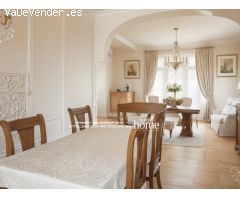 Chalet con Piscina en Sanlucar la Mayor