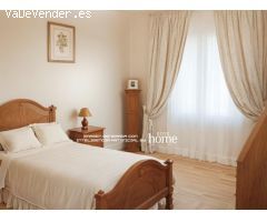 Chalet con Piscina en Sanlucar la Mayor