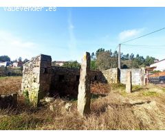 Edificaciones para restaurar en el lugar de A Grixa.