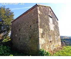 Edificaciones para restaurar en el lugar de A Grixa.