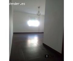 AMPLIO CHALET EN ALQUILER EN MODALIDAD DE LARGA ESTANCIA EN MÁLAGA.