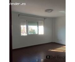 AMPLIO CHALET EN ALQUILER EN MODALIDAD DE LARGA ESTANCIA EN MÁLAGA.