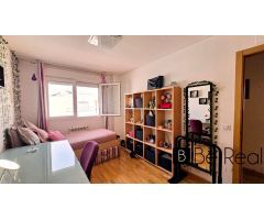 ¡CHICAS ESTUDIANTES! HABITACIONES EN PENSIÓN COMPLETA CON PISCINA EN VILLANUEVA DE LA CAÑADA (MAD