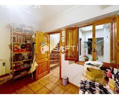Auténtica casa de pueblo para entrar a vivir.