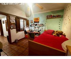 Auténtica casa de pueblo para entrar a vivir.