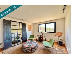 En exclusiva Villa de Lujo Estilo Ibicenco con Casa de Invitados, Piscina, Jacuzzi, Cancha de Tenis 