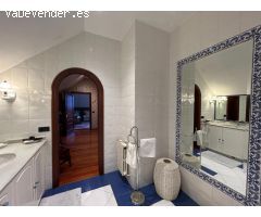 SAFTI vende casa de campo exclusiva de piedra con calidades premium en Teo. Elegancia, espacio y con