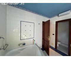 SAFTI vende casa de campo exclusiva de piedra con calidades premium en Teo. Elegancia, espacio y con