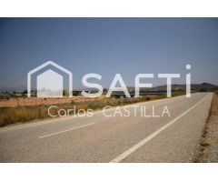 Gran terreno rústico de 12.000m2 perfectamente conectado.