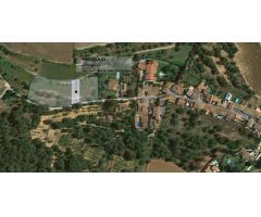 Parcela de 990m² totalmente plana en la exclusiva zona de Puigmoltó