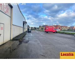 Amplia nave en primera línea en Bezana, Cantabria.