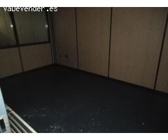 Local en venta en Toledo de 845 m2