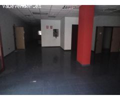 Local en venta en Toledo de 845 m2